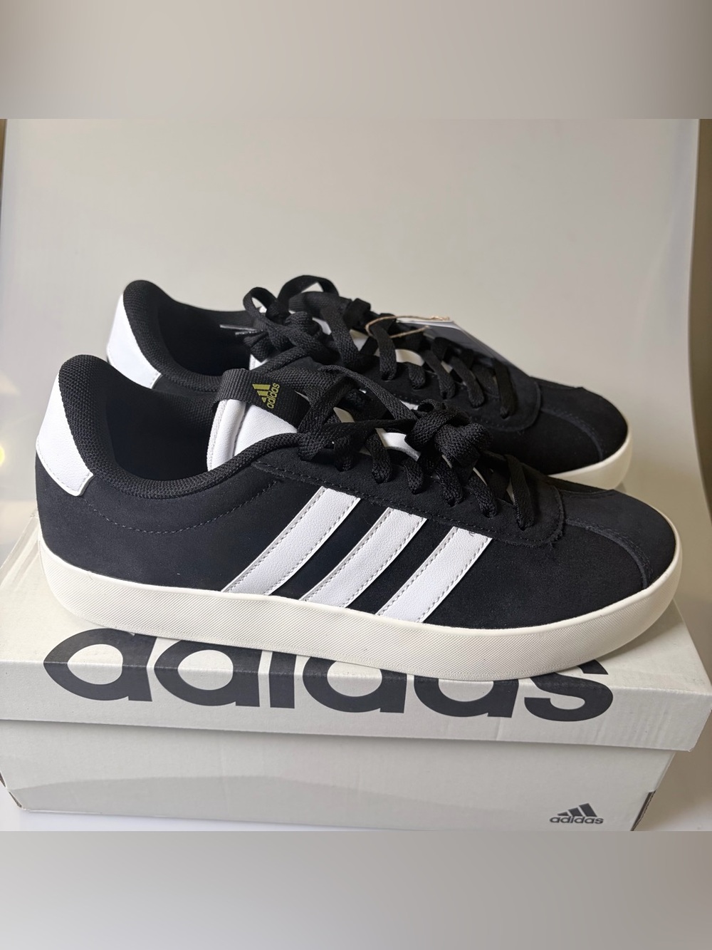 adidas VL Court 3.0